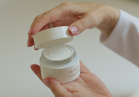 Unique Base, Adaptive Face Cream