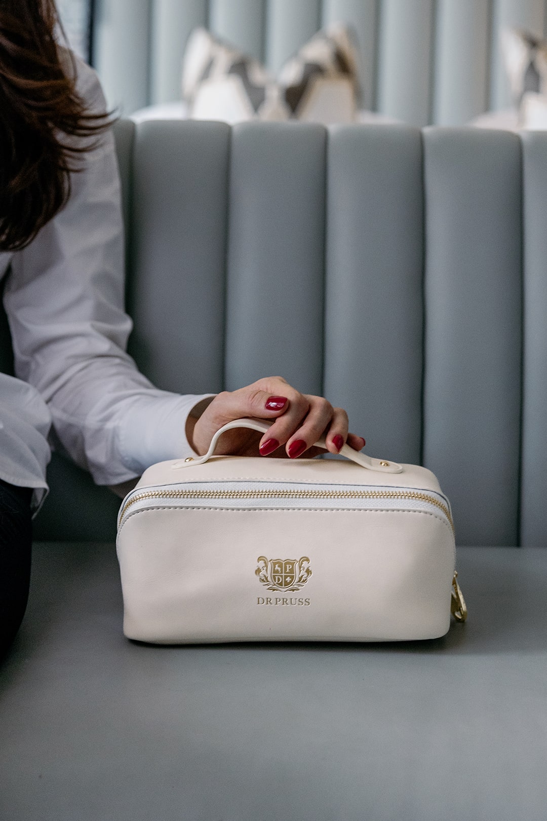 The DR PRUSS Trousse De Toilette