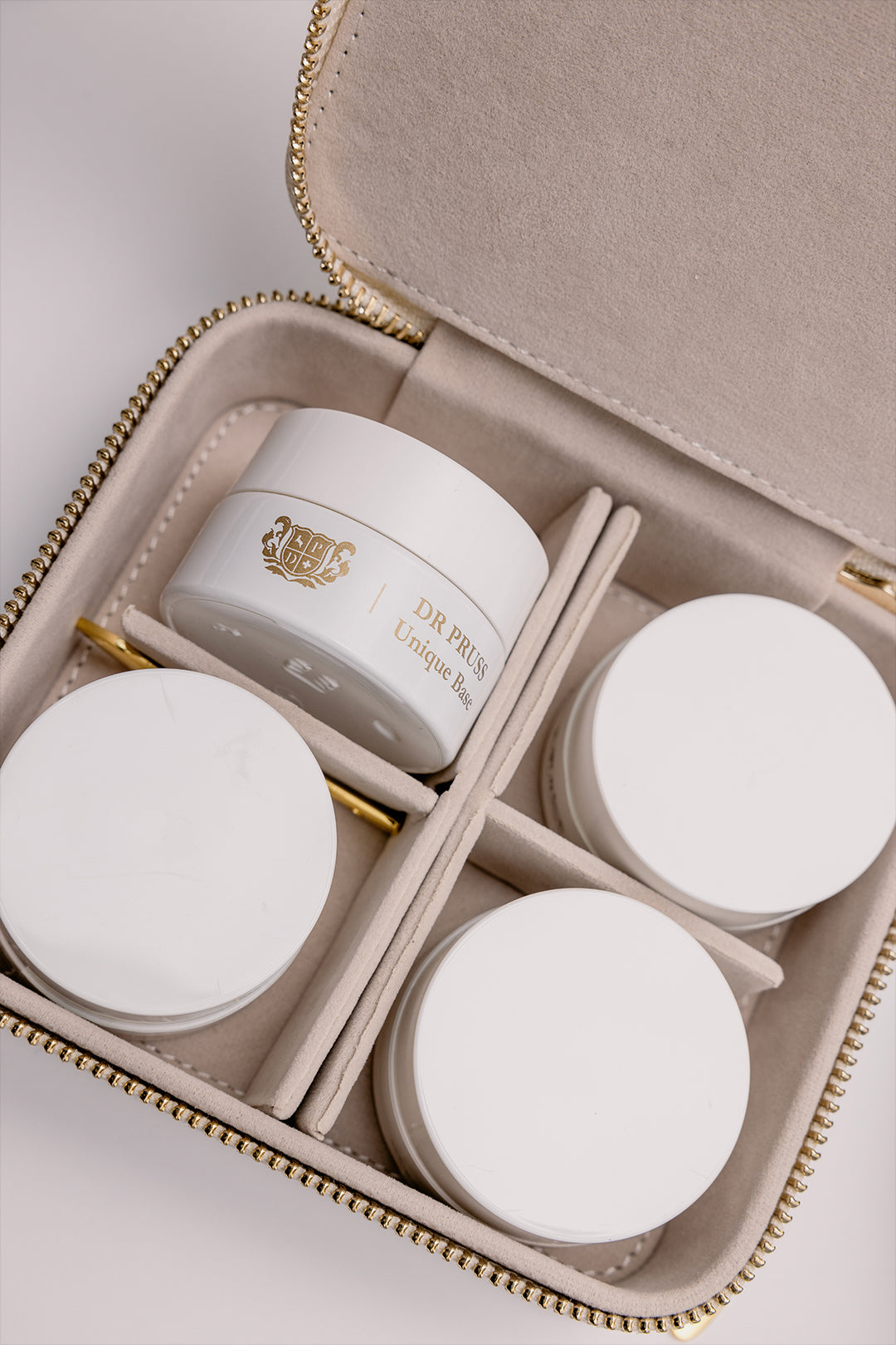 UNIQUE BASE, Adaptive Cream, Travel Edition