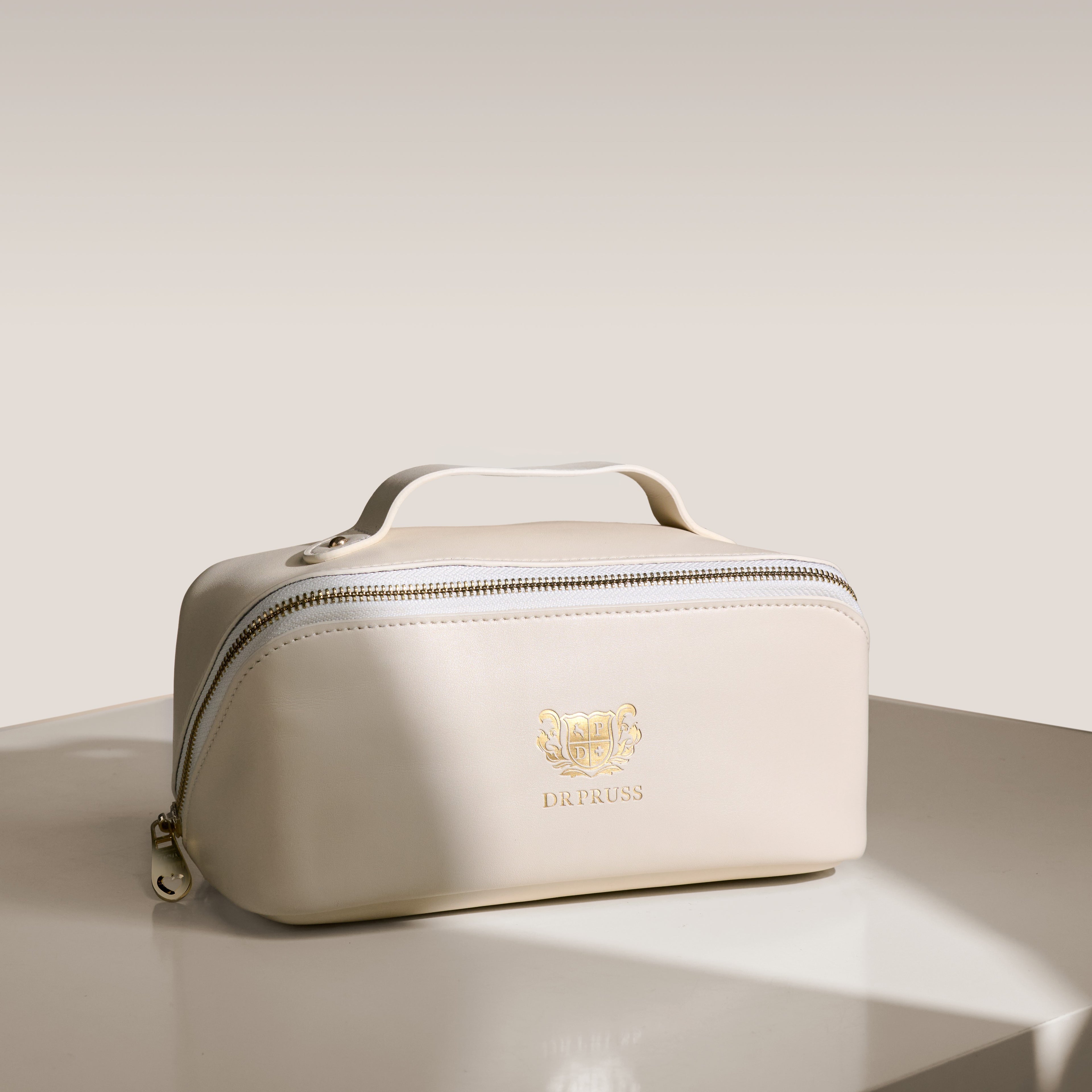 The DR PRUSS Trousse De Toilette