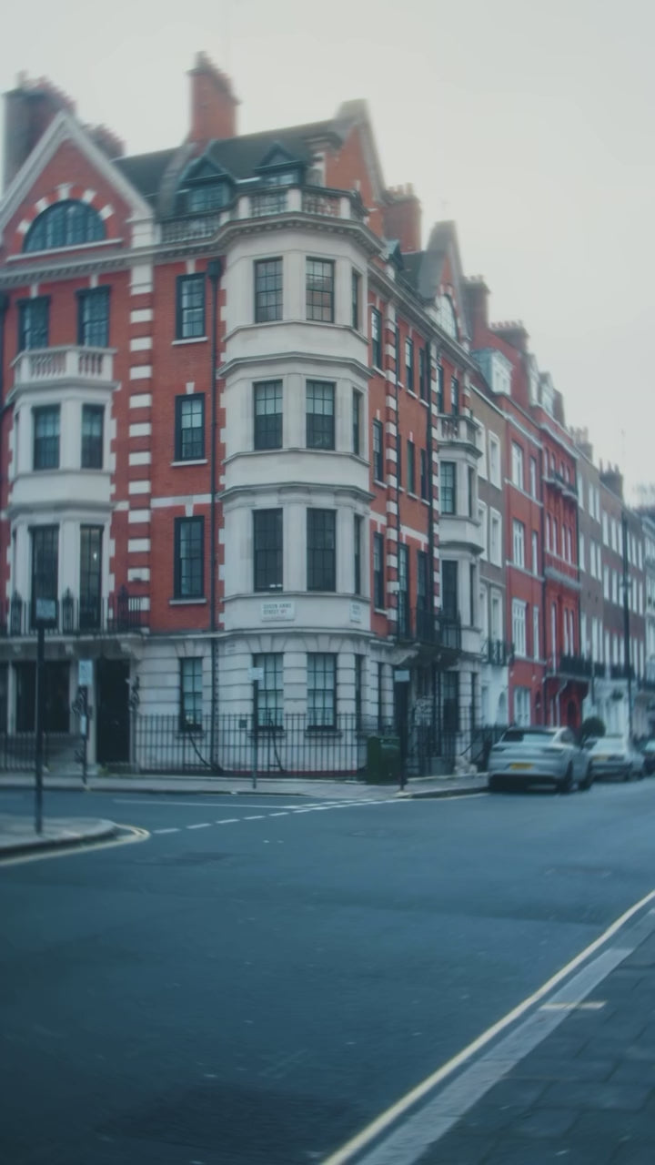 The DR PRUSS Trousse De Toilette